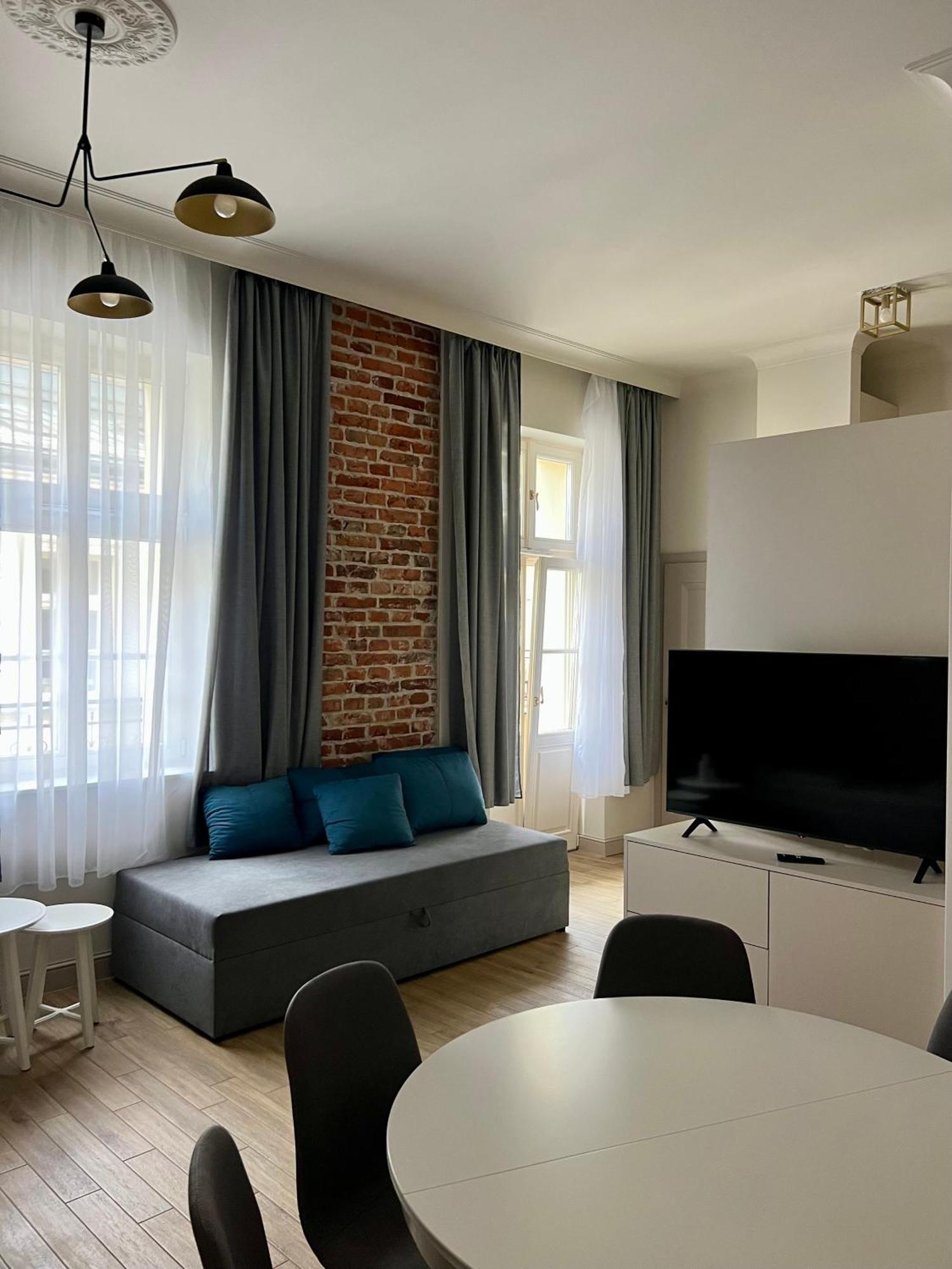 Sebastiana Street Luxury Apartment Krasków Eksteriør bilde